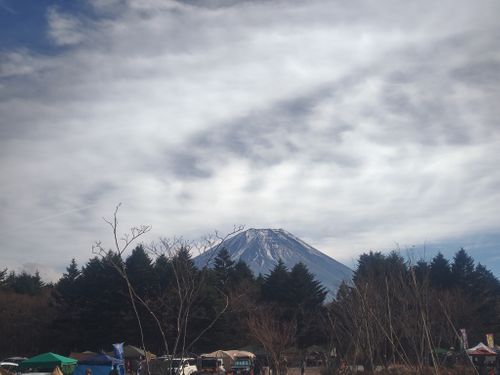 初めましてと、お久しぶり。2年ぶりのミリキャン参加。 富士本栖湖リゾート グループキャンプ フリーサイト HARUMAGEDONさんのキャンプブログ CAMPiii（キャンピー） -キャンプ専用SNS キャンプのすべてがここに集まる-
