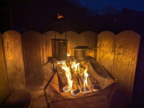 朝ゆっくりしたかったソロキャンプ 青野原オートキャンプ場 ソロキャンプ 区画サイト 週末スナフキンさんのキャンプブログ CAMPiii（キャンピー） -キャンプ専用SNS キャンプのすべてがここに集まる-