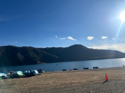 年越キャンプ 西湖 自由キャンプ場 グループキャンプ 区画サイト ken-Tさんのキャンプブログ CAMPiii（キャンピー） -キャンプ専用SNS キャンプのすべてがここに集まる-