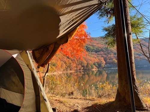 毎年行きたいキャンプ場 四尾連湖 水明荘キャンプ場 ソロキャンプ 区画サイト フリーサイト Ryo-hateさんのキャンプブログ CAMPiii（キャンピー） -キャンプ専用SNS キャンプのすべてがここに集まる-