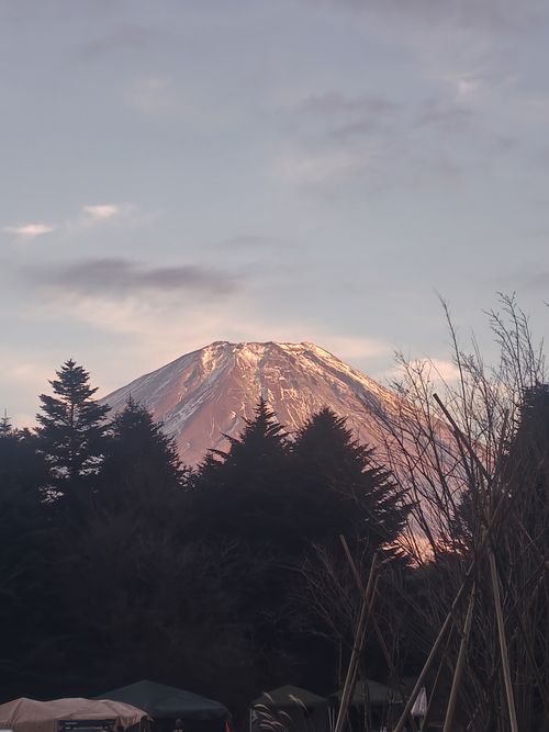 初めましてと、お久しぶり。2年ぶりのミリキャン参加。 富士本栖湖リゾート グループキャンプ フリーサイト HARUMAGEDONさんのキャンプブログ CAMPiii（キャンピー） -キャンプ専用SNS キャンプのすべてがここに集まる-
