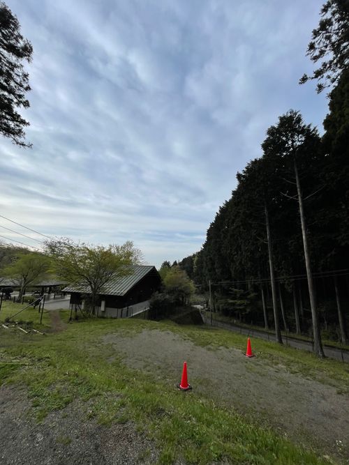 友人とのデュオ！徒歩では坂道がかなりキツイ。表丹沢野外活動センターキャンプ場へ！ 秦野市 表丹沢野外活動センター ソロキャンプ グループキャンプ フリーサイト ma9さんのキャンプブログ CAMPiii（キャンピー） -キャンプ専用SNS キャンプのすべてがここに集まる-