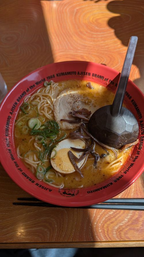 春の熊本でお花見ファミグル🌸🏕️🌸 ゆのまえグリーンパレス ファミリーキャンプ グループキャンプ 区画サイト オートサイト ヒゲキャンさんのキャンプブログ CAMPiii（キャンピー） -キャンプ専用SNS キャンプのすべてがここに集まる-