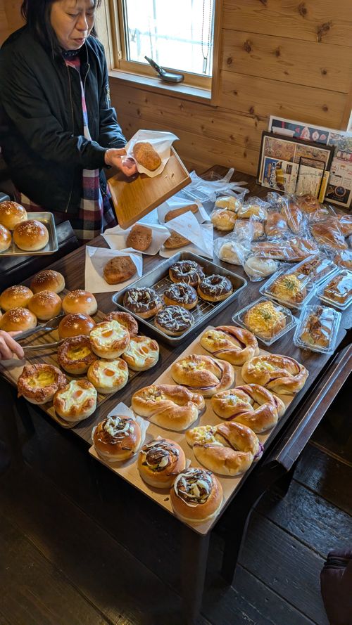 ひな祭り(だったね)🎎WBC応援キャンプ⚾️ たまなフラワーパーク ソロキャンプ ファミリーキャンプ グループキャンプ 区画サイト ヒゲキャンさんのキャンプブログ CAMPiii（キャンピー） -キャンプ専用SNS キャンプのすべてがここに集まる-