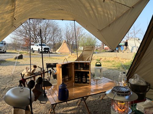 ここをキャンプ地とする‼️   キャンプ初投稿&新幕設営‼️ 伊木山フォレスト オートサイト だいコロッケさんのキャンプブログ CAMPiii（キャンピー） -キャンプ専用SNS キャンプのすべてがここに集まる-