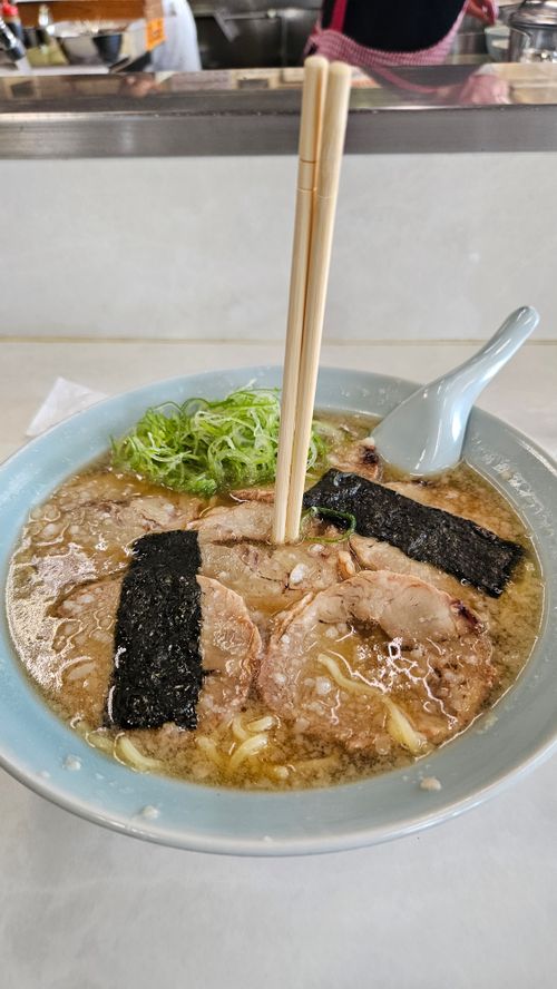 スパイシーカレーチキンレッグじゃないけど ともえ川Park ソロキャンプ 区画サイト オートサイト IZUIZUさんのキャンプブログ CAMPiii（キャンピー） -キャンプ専用SNS キャンプのすべてがここに集まる-