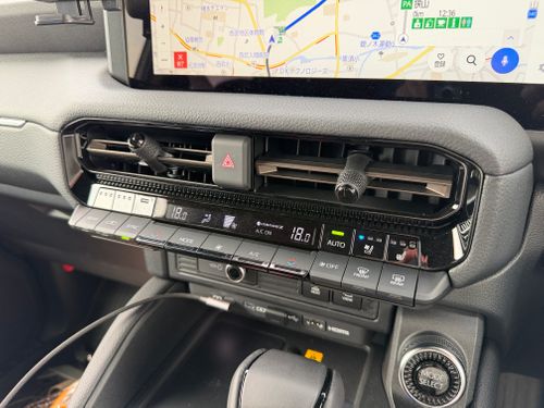 蒸し風呂の車内 PICA富士ぐりんぱ ファミリーキャンプ グランピング スモーキーさんのキャンプブログ CAMPiii（キャンピー） -キャンプ専用SNS キャンプのすべてがここに集まる-