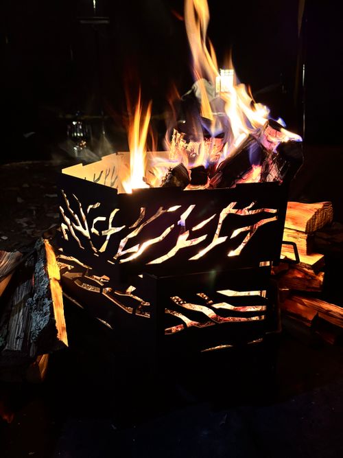 キャンプ界のスター（？）とソログルしてきた。 デルフリキャンプ エンジョイドローン上山田キャンプ場 グループキャンプ 区画サイト あやぴーさんのキャンプブログ CAMPiii（キャンピー） -キャンプ専用SNS キャンプのすべてがここに集まる-