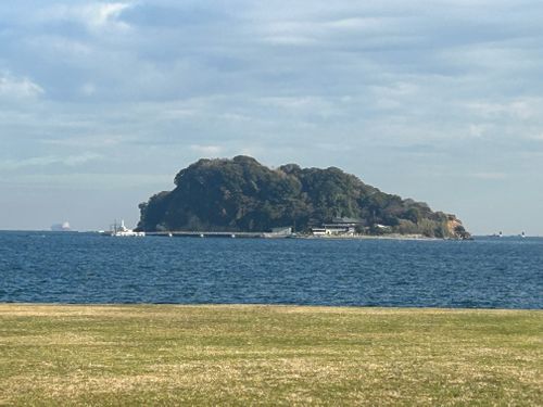 CAMPiii(キャンピー) Genさんのキャンプブログ 東京湾に残された唯一の自然島にてチェアリング 猿島