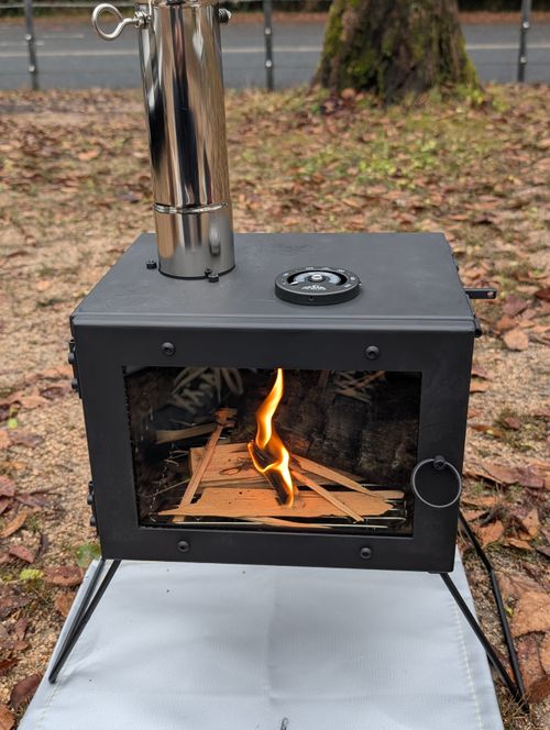 火入れの儀式(^^) 岩倉ファームパークキャンプ場 ソロキャンプ フリーサイト ともっちさんのキャンプブログ CAMPiii（キャンピー） -キャンプ専用SNS キャンプのすべてがここに集まる-