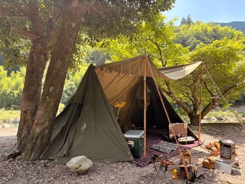 i.j.天幕🇯🇵＆ポ軍🇵🇱パップテント🏕️ 前川キャンプ場 ソロキャンプ フリーサイト Camp 'n'g  Roll♪🏁さんのキャンプブログ CAMPiii（キャンピー） -キャンプ専用SNS キャンプのすべてがここに集まる-
