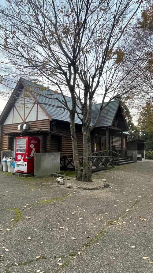 初の奈良県キャンプ サンビレッジ曽爾奥香落オートキャンプ場 ファミリーキャンプ 区画サイト オートサイト フォレキャンさんのキャンプブログ CAMPiii（キャンピー） -キャンプ専用SNS キャンプのすべてがここに集まる-