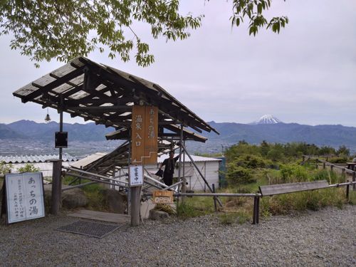 ソロホ会からのハシゴキャンプ in ほったらかしキャンプ場 ほったらかしキャンプ場 ソロキャンプ ファミリーキャンプ グループキャンプ 区画サイト オートサイト しぉさんのキャンプブログ CAMPiii（キャンピー） -キャンプ専用SNS キャンプのすべてがここに集まる-