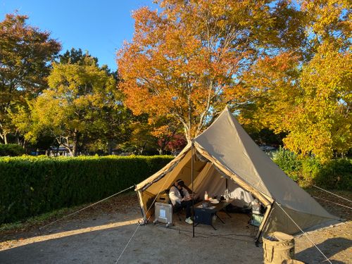 CAMPiii(キャンピー) だっちーさんのキャンプブログ 新幕から伊吹山を臨む グリーンパーク山東