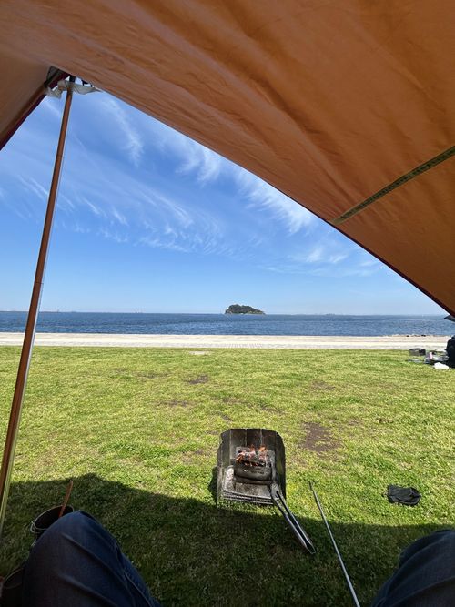 連休取れずに朝からデイキャン うみかぜ公園 ソロキャンプ フリーサイト Genさんのキャンプブログ CAMPiii（キャンピー） -キャンプ専用SNS キャンプのすべてがここに集まる-