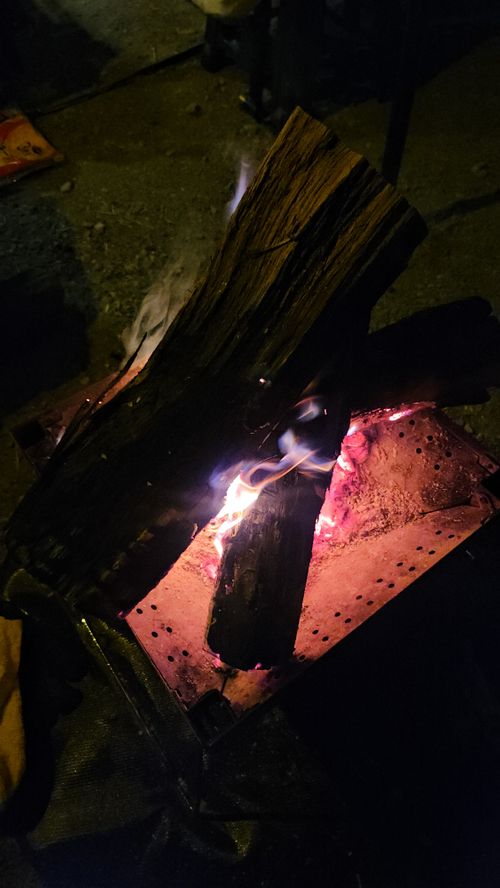 チャーシュー力 ともえ川Park ソロキャンプ グループキャンプ オートサイト 区画サイト IZUIZUさんのキャンプブログ CAMPiii（キャンピー） -キャンプ専用SNS キャンプのすべてがここに集まる-