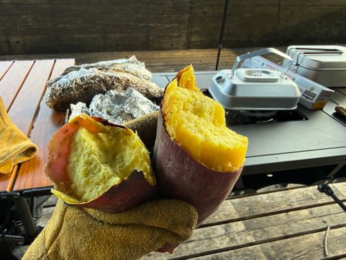 伊豆グルキャン 宇佐美城山公園キャンプ グループキャンプ 区画サイト かとかとさんのキャンプブログ CAMPiii（キャンピー） -キャンプ専用SNS キャンプのすべてがここに集まる-