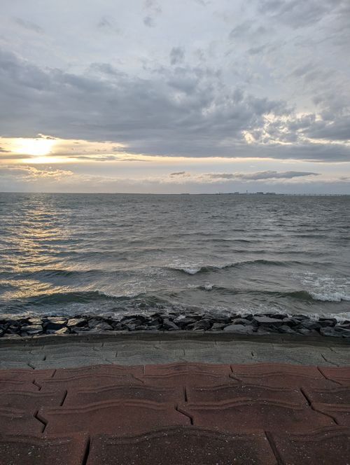 急に納車が決まり急遽の旅 RVパーク BEACH FRONT SAKAI ファミリーキャンプ 区画サイト yosihikozc4さんのキャンプブログ CAMPiii（キャンピー） -キャンプ専用SNS キャンプのすべてがここに集まる-