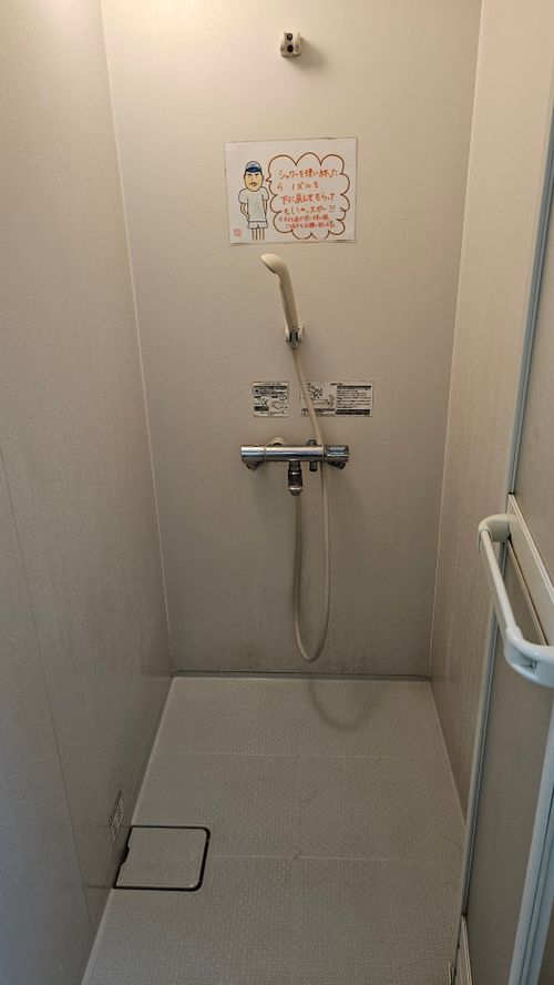 とりあえず250踏んどく(標高約910m)(オートサイト区画、2区画6人6台ー2620円/人) 本栖湖いこいの森キャンプ場 グループキャンプ 区画サイト オートサイト IZUIZUさんのキャンプブログ CAMPiii(キャンピー) -キャンプ専用SNS キャンプのすべてがここに集まる-