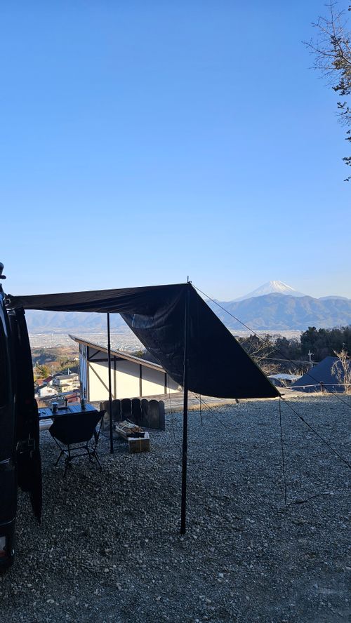 スパイシーカレーチキン (標高520m)(オートサイト区画6000円) おそとのてらす 南アルプス ソロキャンプ 区画サイト オートサイト IZUIZUさんのキャンプブログ CAMPiii（キャンピー） -キャンプ専用SNS キャンプのすべてがここに集まる-