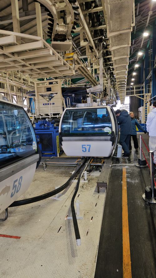 雪山登山車中泊 RVパーク ホテルスターらんど グループキャンプ ソロキャンプ 区画サイト オートサイト IZUIZUさんのキャンプブログ CAMPiii（キャンピー） -キャンプ専用SNS キャンプのすべてがここに集まる-