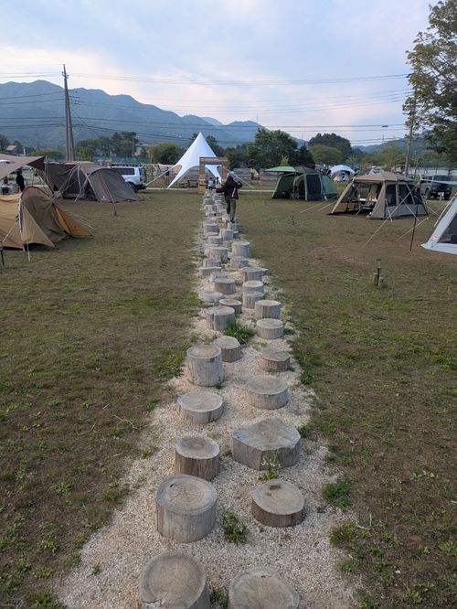 富士山満喫キャンプ LScamp山中湖 ファミリーキャンプ グループキャンプ 区画サイト ひなはるさんのキャンプブログ CAMPiii（キャンピー） -キャンプ専用SNS キャンプのすべてがここに集まる-