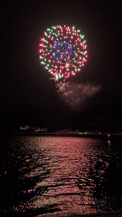 久々のホームからの、年1花火🎇 岩国市二鹿野外活動センター Kurikko-tomoさんのキャンプブログ CAMPiii（キャンピー） -キャンプ専用SNS キャンプのすべてがここに集まる-