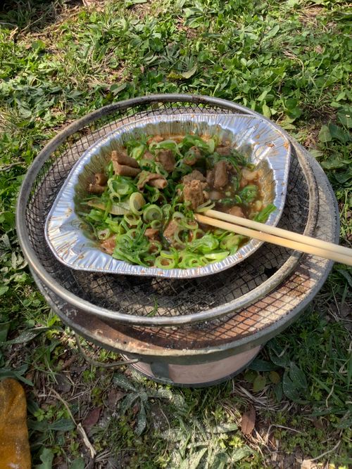 Vol.114 26/NO.04 お花見しながらお肉焼くぅ‼️ 坂戸市 ソロキャンプ フリーサイト 🔥焚き火🔥さんのキャンプブログ CAMPiii（キャンピー） -キャンプ専用SNS キャンプのすべてがここに集まる-