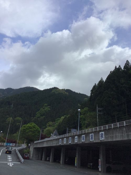 Vol.115 26/NO.05 今年も早速再開初日にお肉焼き焼きに行く‼️ 笛吹小屋キャンプ場 ソロキャンプ 区画サイト 🔥焚き火🔥さんのキャンプブログ CAMPiii（キャンピー） -キャンプ専用SNS キャンプのすべてがここに集まる-