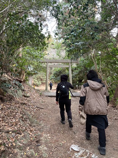 オプチャ女子グルキャンプ🏕下道倶楽部6時間越え。静岡ってでっかいなぁ！ 火剣山キャンプ場 グループキャンプ 区画サイト ぷりんさんのキャンプブログ CAMPiii（キャンピー） -キャンプ専用SNS キャンプのすべてがここに集まる-