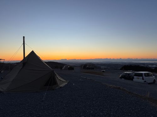 砕石砂利が一番 サンガーデンキャンプフィールド ソロキャンプ 区画サイト スモーキーさんのキャンプブログ CAMPiii（キャンピー） -キャンプ専用SNS キャンプのすべてがここに集まる-