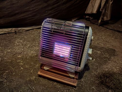 ①ブラックフライデーで買った新幕初張り⛺️②石油ストーブを使ってみた。③ ペコリーノ缶開封の儀🐟④出産祝いのお返しにいただいた「北海道海鮮鍋」🍲 ふもとっぱらキャンプ場 ソロキャンプ フリーサイト オートサイト waccy0441さんのキャンプブログ CAMPiii（キャンピー） -キャンプ専用SNS キャンプのすべてがここに集まる-