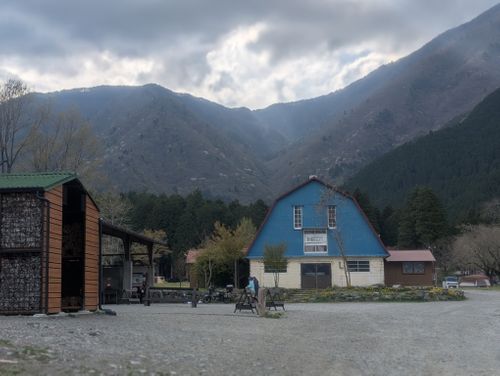 雨にも負けず風にも負けず&hellip; ふもとっぱらキャンプ場 ファミリーキャンプ 好々爺🇯🇵さんのキャンプブログ CAMPiii（キャンピー） -キャンプ専用SNS キャンプのすべてがここに集まる-