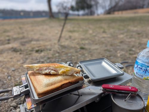 ママチャリ漕いで&hellip;気軽な休日♪ 郷土の森公園バーベキュー場 ソロキャンプ フリーサイト 好々爺🇯🇵さんのキャンプブログ CAMPiii（キャンピー） -キャンプ専用SNS キャンプのすべてがここに集まる-