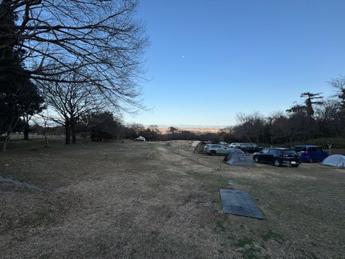 久しぶりのキャンプは強風で恐怖すぎたッ(T ^ T) RECAMP 養老（キャンプ＆ロッジ） ファミリーキャンプ オートサイト まつけんさんのキャンプブログ CAMPiii（キャンピー） -キャンプ専用SNS キャンプのすべてがここに集まる-