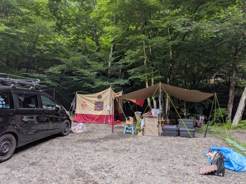 避暑的な感じのつもりが寒かったやぐら沢キャンプ やぐら沢キャンプ場 グループキャンプ 区画サイト ひなはるさんのキャンプブログ CAMPiii（キャンピー） -キャンプ専用SNS キャンプのすべてがここに集まる-