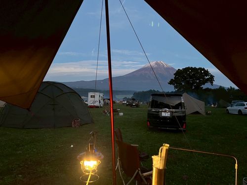 最高の天気だったふもとっぱらキャンプ ふもとっぱらキャンプ場 グループキャンプ フリーサイト OYAKATAさんのキャンプブログ CAMPiii（キャンピー） -キャンプ専用SNS キャンプのすべてがここに集まる-