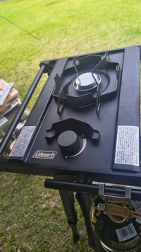 CAMPiii（キャンピー） みなみさんのキャンプギア バーナー Coleman