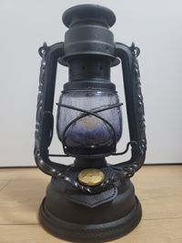 CAMPiii（キャンピー） Gsanさんのキャンプギア ランタン FEUERHAND