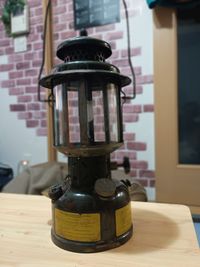 CAMPiii(キャンピー) ウエィダーさんのキャンプギア ランタン ARMSTRONG社