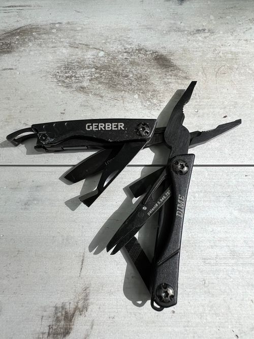 GERBER ツール マルチツール YOTIさんのキャンプギア CAMPiii（キャンピー） -キャンプ専用SNS キャンプのすべてがここに集まる-