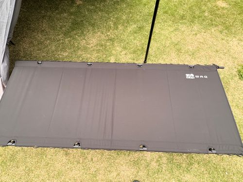 WAQ スリーピング コット 宮下　洋平さんのキャンプギア CAMPiii（キャンピー） -キャンプ専用SNS キャンプのすべてがここに集まる-