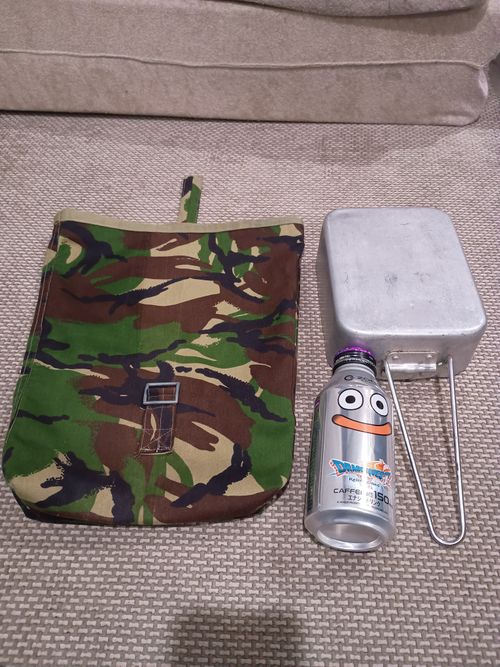 鬼嫁PRODUCTS その他 メスキットバック ウエィダーさんのキャンプギア CAMPiii（キャンピー） -キャンプ専用SNS キャンプのすべてがここに集まる-