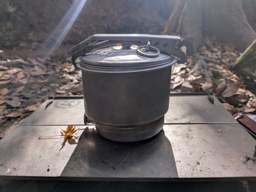 ぞのさんずoutdoor クッキング 鍋 ぞのさんさんのキャンプギア CAMPiii（キャンピー） -キャンプ専用SNS キャンプのすべてがここに集まる-