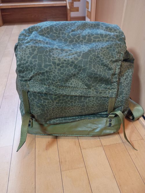 ポーランド軍 ツール バックパック ウエィダーさんのキャンプギア CAMPiii（キャンピー） -キャンプ専用SNS キャンプのすべてがここに集まる-