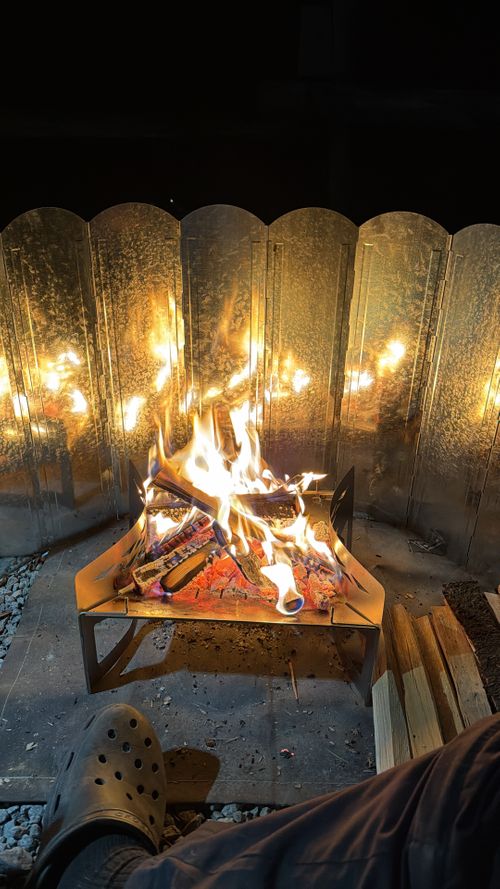 TOKYO CRAFTS ヒーティング 焚火台 けいたさんのキャンプギア CAMPiii（キャンピー） -キャンプ専用SNS キャンプのすべてがここに集まる-