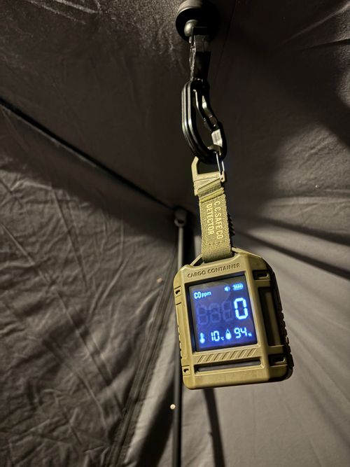 CARGO CONTAINER その他 一酸化炭素チェッカー 宮下　洋平さんのキャンプギア CAMPiii（キャンピー） -キャンプ専用SNS キャンプのすべてがここに集まる-