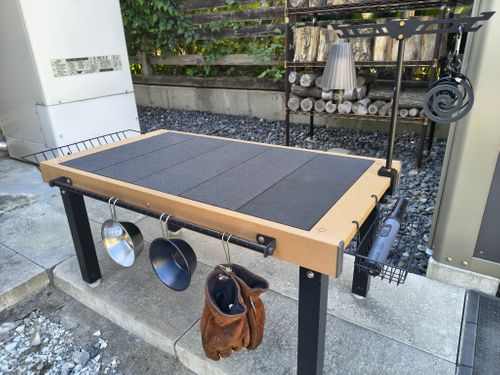 ハンドメイド ファニチャー テーブル ＪＩＭＭＹさんのキャンプギア CAMPiii（キャンピー） -キャンプ専用SNS キャンプのすべてがここに集まる-
