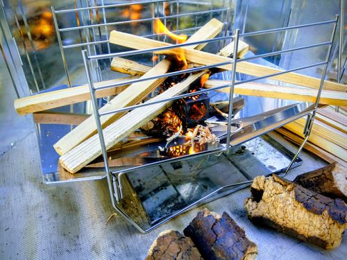 CAPTAIN STAG キャプテンスタッグ ヒーティング 焚火台 ｷｬﾑﾗｰ@RMS099さんのキャンプギア CAMPiii（キャンピー） -キャンプ専用SNS キャンプのすべてがここに集まる-