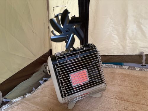 イワタニ ヒーティング ストーブ waccy0441さんのキャンプギア CAMPiii（キャンピー） -キャンプ専用SNS キャンプのすべてがここに集まる-